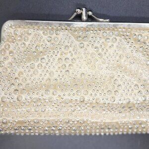 VTG Beaded Ivory Clutch Purse With Silver Frame & Satin Lining